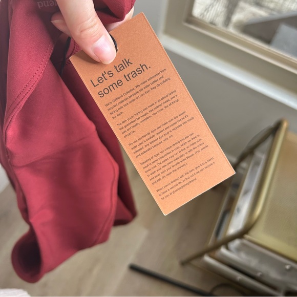 NWT Girlfriend Collective High Rise Maroon Stretch Legging 7/8 Length Size 6X - Picture 4 of 10